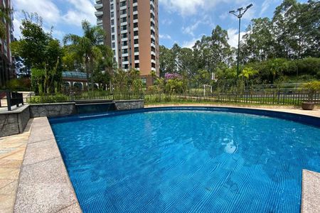 Apartamento à venda com 385m², 4 quartos e 6 vagasÁrea comum - Piscina