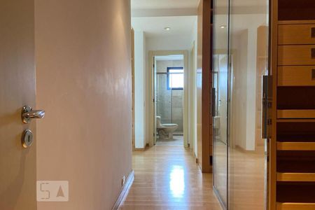 Apartamento à venda com 385m², 4 quartos e 6 vagasSuíte 1