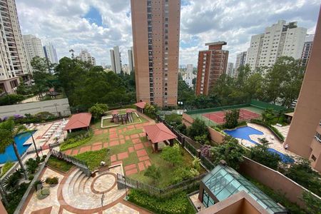 Apartamento à venda com 385m², 4 quartos e 6 vagasVista da Suíte 3
