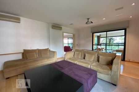 Sala de TV de apartamento à venda com 4 quartos, 385m² em Jardim Fonte do Morumbi, São Paulo
