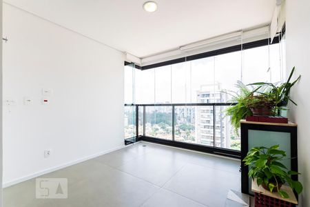 Studio à venda com 33m², 1 quarto e 1 vagaVaranda