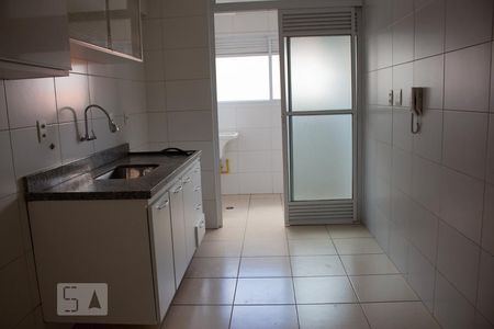 Apartamento para alugar com 69m², 2 quartos e 1 vagaCozinha