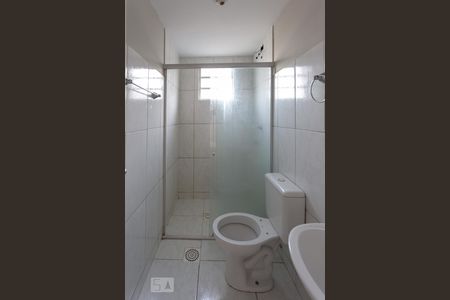 Banheiro de apartamento à venda com 2 quartos, 59m² em Paquetá, Belo Horizonte