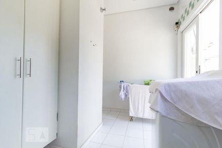 Casa à venda com 380m², 3 quartos e 2 vagasÁrea de Serviço