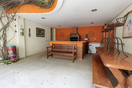 Casa à venda com 380m², 3 quartos e 2 vagasChurrasqueira