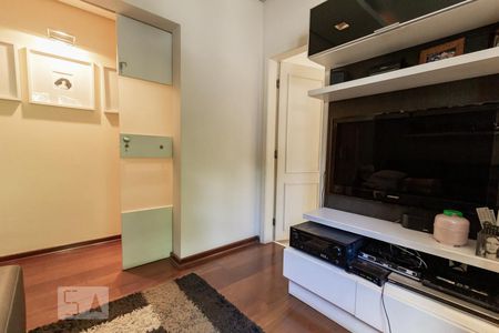 Casa à venda com 380m², 3 quartos e 2 vagasSuíte 1