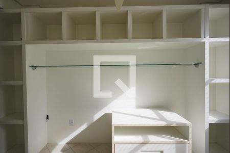 Sala 2 de apartamento para alugar com 2 quartos, 85m² em Itacorubi, Florianópolis