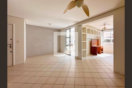 Sala  de apartamento para alugar com 2 quartos, 85m² em Itacorubi, Florianópolis