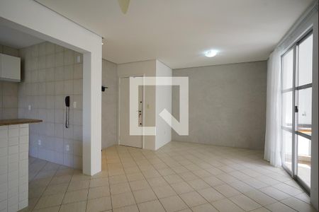 Sala de apartamento para alugar com 2 quartos, 85m² em Itacorubi, Florianópolis