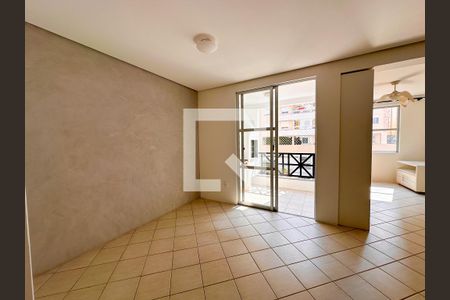 Sala  de apartamento para alugar com 2 quartos, 85m² em Itacorubi, Florianópolis