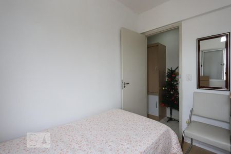 Quarto 1 de apartamento à venda com 2 quartos, 52m² em Vila Palmeiras, São Paulo