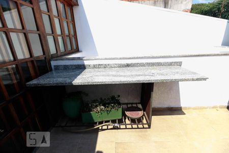 Casa à venda com 270m², 4 quartos e 2 vagasDetalhe churrasqueira