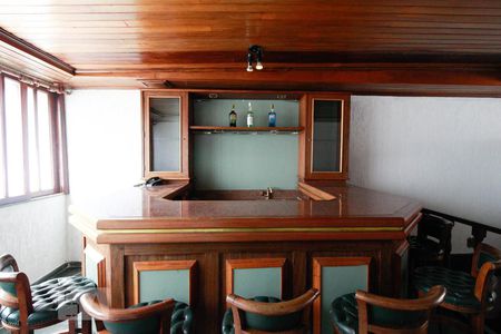 Casa à venda com 270m², 4 quartos e 2 vagasCozinha