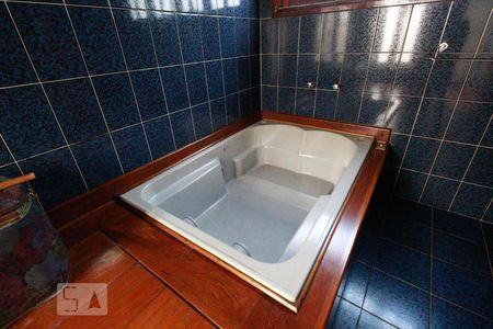 Casa à venda com 270m², 4 quartos e 2 vagasSuíte quarto 2