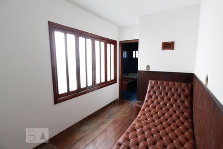 Casa à venda com 270m², 4 quartos e 2 vagasQuarto 2