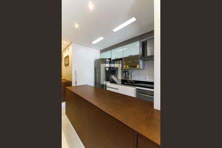 Apartamento para alugar com 83m², 2 quartos e 2 vagasCozinha