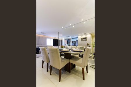 Apartamento para alugar com 83m², 2 quartos e 2 vagasSala de Jantar