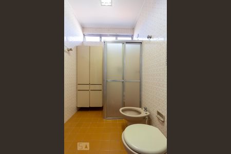 Casa à venda com 150m², 3 quartos e 3 vagasBanheiro Social 2