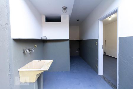 Casa à venda com 150m², 3 quartos e 3 vagasÁrea de Serviço