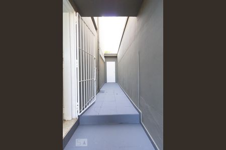 Casa à venda com 150m², 3 quartos e 3 vagasEntrada Lateral