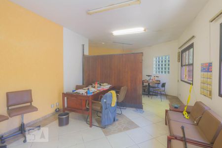 Sala de casa à venda com 2 quartos, 270m² em Jardim Petrópolis, São Paulo