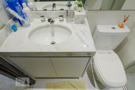 Apartamento para alugar com 75m², 2 quartos e 2 vagasBanheiro