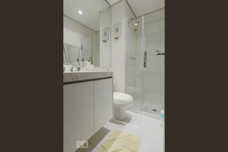 Apartamento para alugar com 75m², 2 quartos e 2 vagasBanheiro