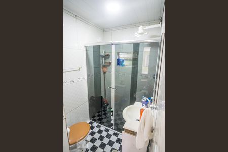 Casa à venda com 338m², 4 quartos e 8 vagasBanheiro