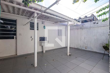Casa para alugar com 217m², 3 quartos e 2 vagas Casa para alugar com 217m², 3 quartos e 2 vagasÁrea de Serviço