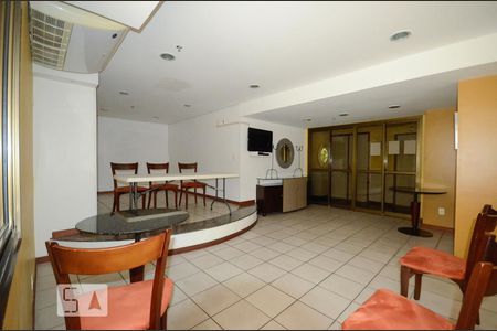 Apartamento à venda com 80m², 2 quartos e 1 vagaÁrea comum