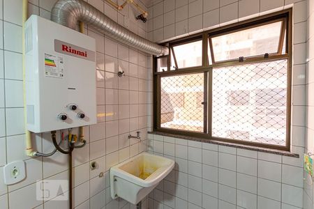 Apartamento à venda com 80m², 2 quartos e 1 vagaÁrea de Serviço