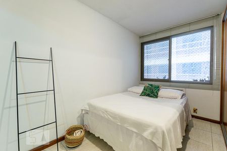 Suite de apartamento para alugar com 2 quartos, 68m² em Icaraí, Niterói