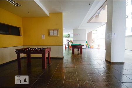 Apartamento à venda com 80m², 2 quartos e 1 vagaÁrea comum