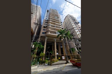 Apartamento à venda com 80m², 2 quartos e 1 vagaFachada do Prédio