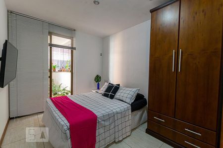 Apartamento à venda com 80m², 2 quartos e 1 vagaQuarto 2