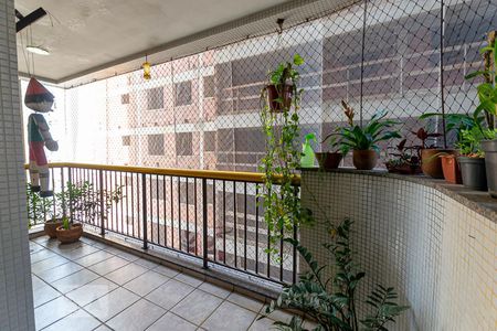 Apartamento à venda com 80m², 2 quartos e 1 vagaVista do Quarto 2