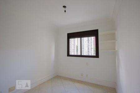 Apartamento à venda com 150m², 3 quartos e 2 vagasSuíte 1
