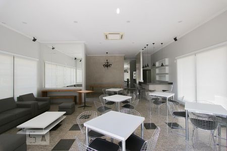 Apartamento à venda com 150m², 3 quartos e 2 vagasÁrea comum - Salão de festas