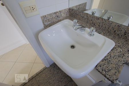 Apartamento à venda com 150m², 3 quartos e 2 vagasBanheiro Suíte 2