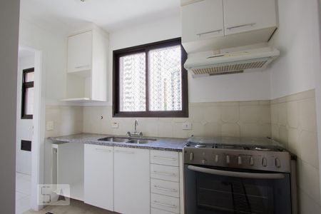 Apartamento à venda com 150m², 3 quartos e 2 vagasCozinha