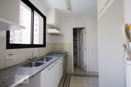 Apartamento à venda com 150m², 3 quartos e 2 vagasCozinha