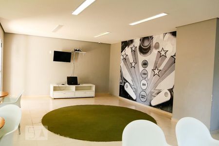 Apartamento para alugar com 55m², 2 quartos e 1 vagaÁrea Comum  - Salão de Festas