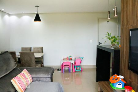 Sala de apartamento para alugar com 2 quartos, 55m² em Interlagos, São Paulo