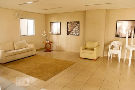 Apartamento para alugar com 55m², 2 quartos e 1 vagaÁrea Comum  - Salão de Festas