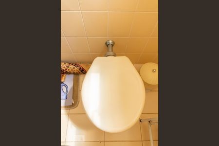 Apartamento à venda com 120m², 3 quartos e 2 vagas Apartamento à venda com 120m², 3 quartos e 2 vagasBanheiro de Serviço