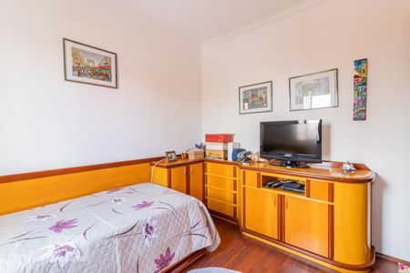 Apartamento à venda com 120m², 3 quartos e 2 vagas Apartamento à venda com 120m², 3 quartos e 2 vagasQuarto 3