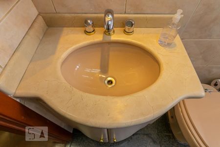 Apartamento à venda com 120m², 3 quartos e 2 vagas Apartamento à venda com 120m², 3 quartos e 2 vagasBanheiro