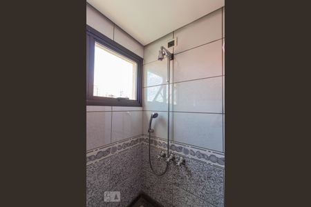 Apartamento à venda com 120m², 3 quartos e 2 vagas Apartamento à venda com 120m², 3 quartos e 2 vagasBanheiro da Suite