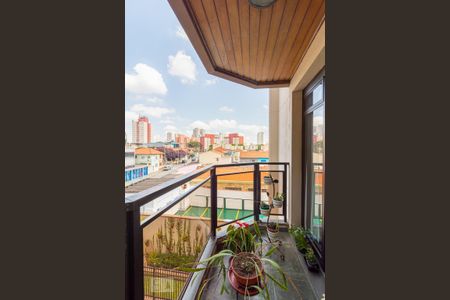 Apartamento à venda com 120m², 3 quartos e 2 vagas Apartamento à venda com 120m², 3 quartos e 2 vagasSacada