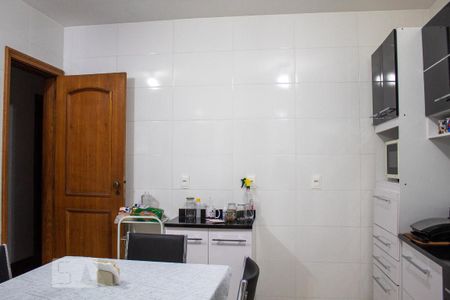 Apartamento à venda com 145m², 3 quartos e 2 vagas Apartamento à venda com 145m², 3 quartos e 2 vagasCozinha